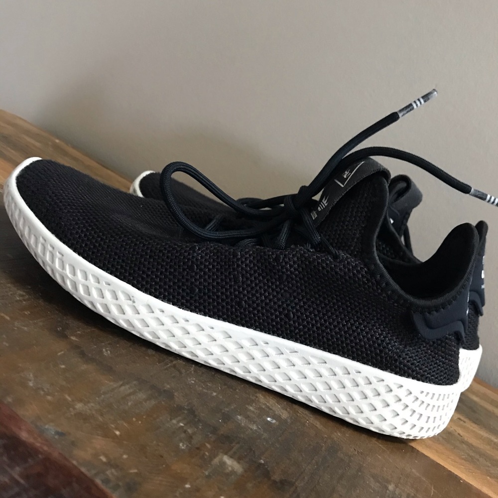 adidas Pharrell williams Hu
